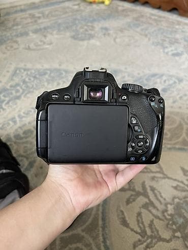sony фото: Зеркальная камера Canon EOS 650D с объективом Canon EF‑S 18–55mm — 2