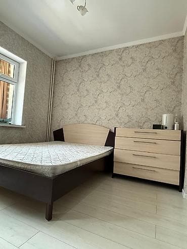 used bed: Спальный гарнитур, Б/у, Шкаф, цвет - Коричневый — 7