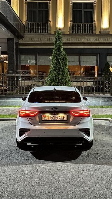 Продажа авто: Kia K3: 2019 г., 1.6 л, Бензин — 3