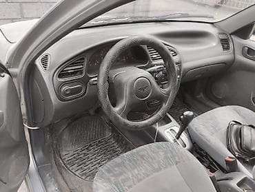 Daewoo Lanos: 1996 г., Автомат, Седан