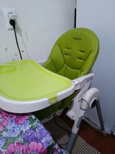 Стульчик для кормления, Новый, Peg perego, Пластик, Другой вид, цвет - Зеленый, Платная доставка