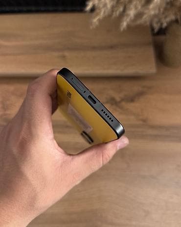 сетевой адаптер для пк: Poco X8 Pro, Новый, 256 ГБ, цвет - Желтый, 2 SIM — 8