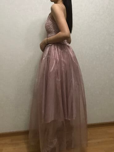 бордовые платья на выпускной: Вечернее платье, Длинная модель, Атлас, Без рукавов, Корсет, S — 2