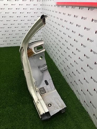 ist: Ланжерон на Toyota Ist Крыло на Тойота Ист Белый жемчуг,мягкая — 7