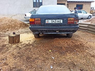 Продажа авто: Audi 100: 1993 г., 2 л, Механика, Бензин, Седан — 4