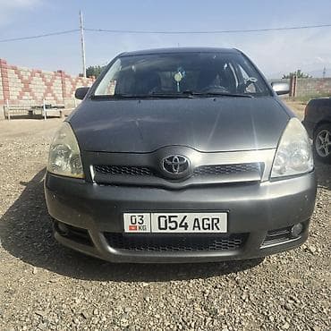 аренда авто ош камри: Toyota Corolla Verso: 2004 г., 1.8 л, Механика, Бензин, Минивэн — 2