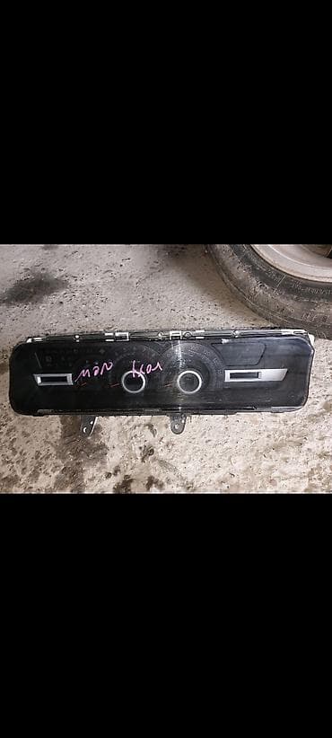 Автокосметика: Щиток приборов Toyota 2008 г., Б/у, Оригинал, Япония — 1