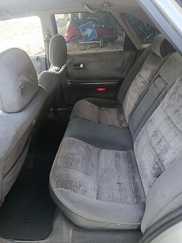 ak 47: Mazda 626: 1987 г., 2 л, Механика, Бензин, Хэтчбэк — 9