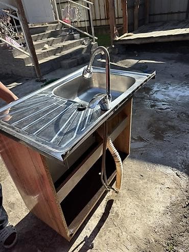 мойка с тумбой для кухни купить: Кухонная мойка с тумбой и смесителем - Встроенная нержавеющая мойка — 2