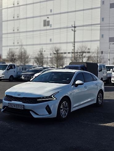 Kia K5: 2020 г., 2 л, Автомат, Гибрид, Лифтбек lalafo.kg да Kia K5: 2020 г., 2 л, Автомат, Гибрид, Лифтбек