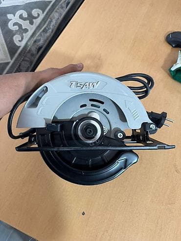 Циркулярные электропилы Новый, От электросети, Crown, Диаметр диска: 185 мм