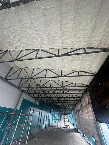 утипления крыши: Напыление полиуретановой пены (ППУ) – профессиональная тепло- и — 9