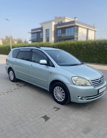 куплю хонда срв в бишкеке: Toyota Ipsum: 2003 г., 2.4 л, Автомат, Бензиновая, Минивэн — 1
