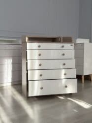 детские наборы постельного белья в кроватку: Детский комод, Новый, С пеленальным столиком, ЛДСП, цвет - Белый — 4