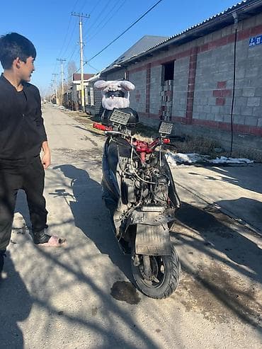 nio et9: Тип скутера 150 куб. см, Бензин, Б/у — 7