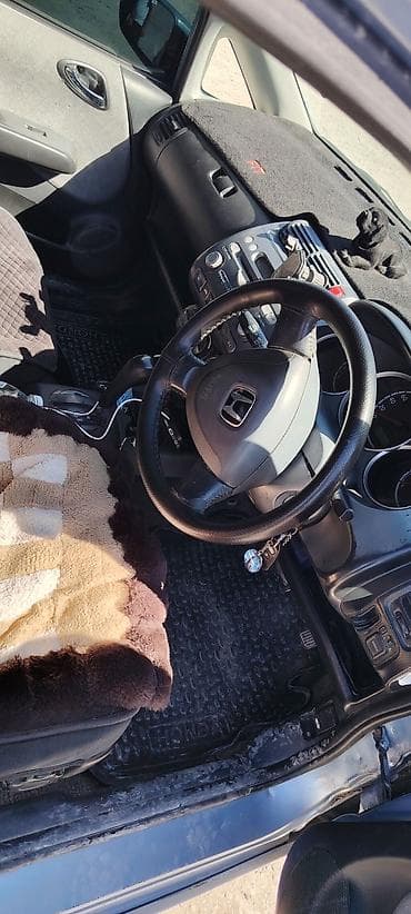 r16 bmw: Honda Fit: 2026 г., Автомат, Бензин, Хэтчбэк — 7