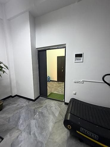 Недвижимость: Продаётся коммерческое помещение в 5 мкр. ЖК Green land Район: 5 мкр — 4