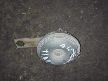 крыло нексия 2: Nissan Almera Tino клаксон, Нисан Алмера Тино клаксон 2002 год — 3