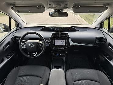 Toyota: Toyota Prius: 2021 г., 1.8 л, Автомат, Гибрид, Хэтчбэк — 5