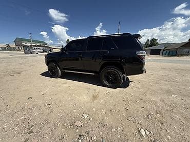 Toyota 4Runner: 2016 г., 4 л, Автомат, Внедорожник — 4