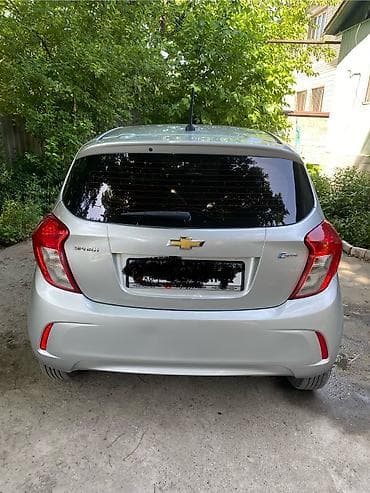 хунчи авто: Chevrolet Spark: 2017 г., 1 л, Автомат, Бензин, Хэтчбэк — 10