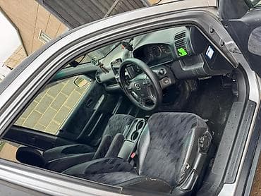 crv 2001: Honda CR-V: 2004 г., 2 л, Автомат, Бензин, Кроссовер — 3