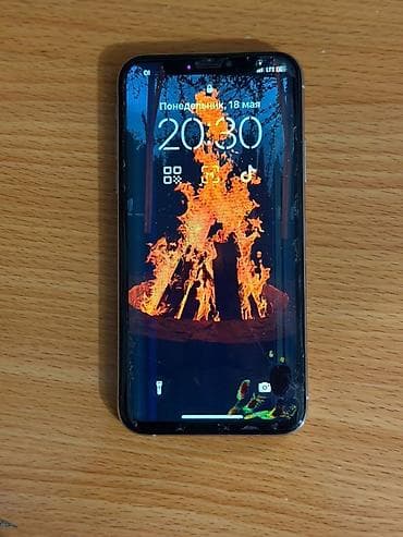 iphone x запчасть: IPhone X, Б/у, 64 ГБ, Серебристый, Чехол, 74 % — 2