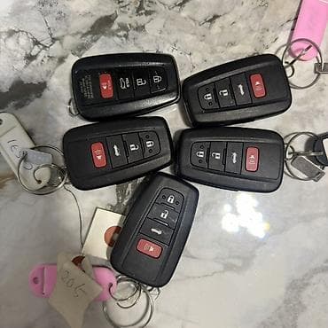 автоэлектроника: Ключ Toyota Оригинал — 2