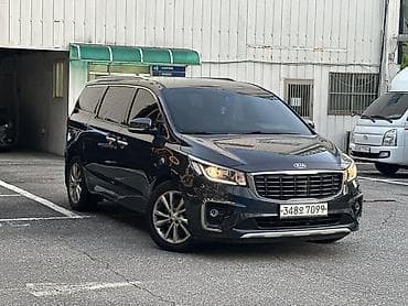 Продажа авто: Kia Carnival: 2019 г., 2.2 л, Автомат, Дизель, Минивэн — 3