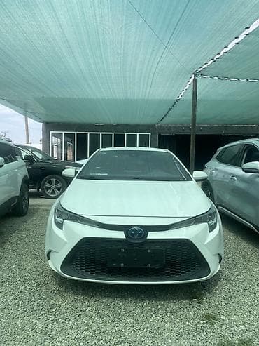 traid in: Toyota Levin: 2022 г., 1.8 л, Автомат, Гибрид, Седан — 1