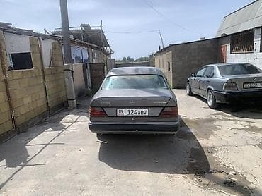 выбор номера о: Mercedes-Benz W124: 1991 г., 2 л, Механика, Дизель, Седан — 2