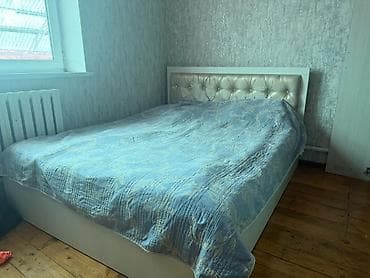 одно спальное кровать: Двуспальная кровать с мягким изголовьем - Формат: двуспальная — 1