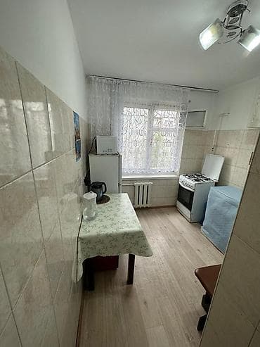 Батирлер: 1 бөлмө, 32 м², 104-серия, 4 кабат, Косметикалык ремонт — 5