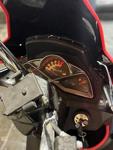 мопеды бу: Тип скутера 150 куб. см, Бензин, Б/у — 4