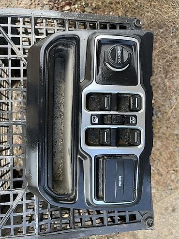 gac ion: Сenter console Jeep Оригинал — 2