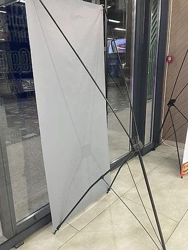 Напольный X-стенд (паук) для баннера. - Тип: складной X-стенд с