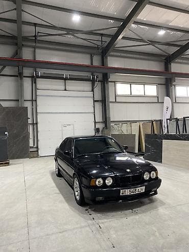 x3 m: BMW 5 series: 1989 г., 2.6 л, Механика, Бензин, Седан — 1