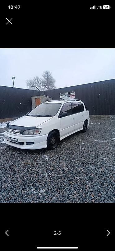 на минивэн: Toyota Ipsum: 1998 г., 2 л, Автомат, Бензин, Минивэн — 4