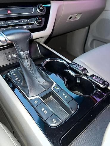 kia carnival 2019: Kia Carnival: 2019 г., 2.2 л, Автомат, Дизель, Минивэн — 9