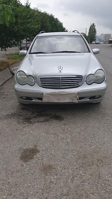 шторка на мерс: Mercedes-Benz C-Class: 2002 г., Автомат, Универсал — 1