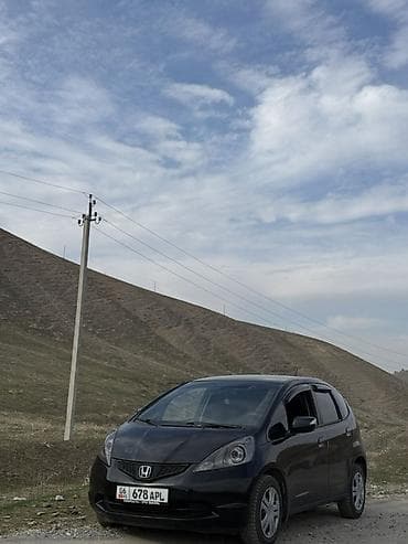 etari 700 max: Honda Jazz: 2009 г., 1.3 л, Ручные, Бензин, Хэтчбэк — 3