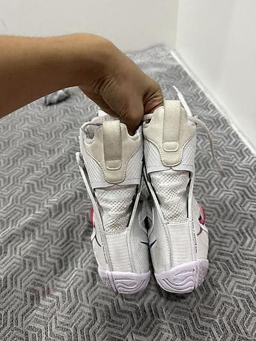 дутые кроссовки: Боксерки Nike (высокая модель) Размер 42 - Цвет: белый с яркими — 3