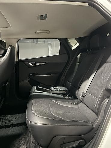 москвич автомобиль: Kia EV6: 2024 г., Вариатор, Электромобиль, Хэтчбэк — 9