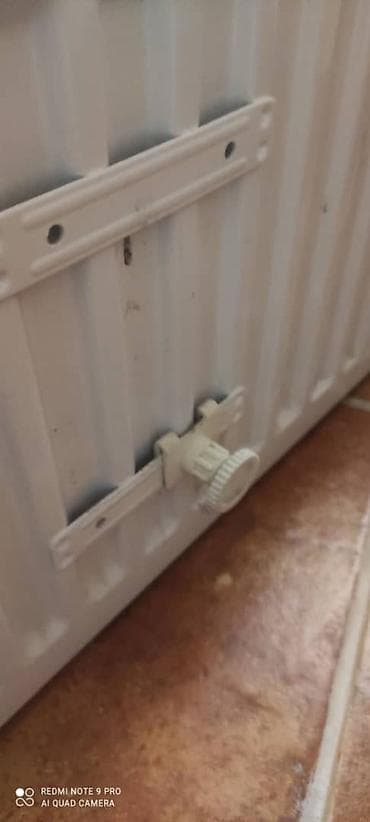 батарейки аа: Панельные стальные радиаторы отопления (комплект). Общее 12 штук — 10