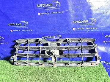Автозапчасти: Решетка радиатора Subaru 2002 г., Б/у, Оригинал — 3