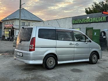 smart open: Nissan Serena: 2002 г., 2 л, Минивэн — 4