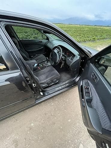 хонда седан: Honda Accord: 2002 г., 1.8 л, Автомат, Газ, Седан — 9