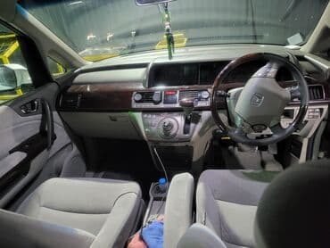 продается в рассрочку авто минивен степ вагон: Honda Elysion: 2004 г., Автомат, Минивэн — 3