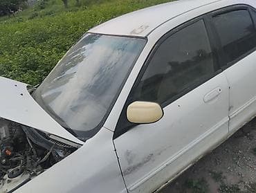infinity fx35: Mazda Familia: 1998 г., Автомат, Бензин, Седан — 1
