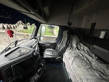 Volvo: Сүйрөгүч, Volvo, 2012 г., Тенттелген — 6